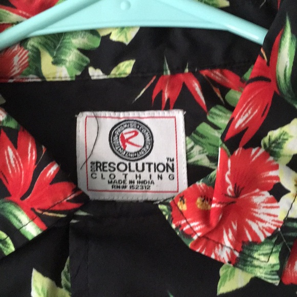 Resolution Clothing Hawaiian Shirt - Picture 2 of 2